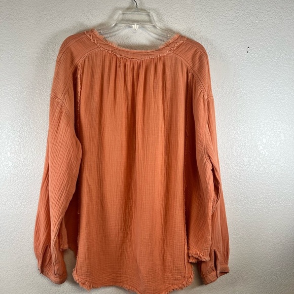 We The Free Moving Mountains Oversized Raw Hem Button Front Long Sleeve Large - Picture 8 of 8